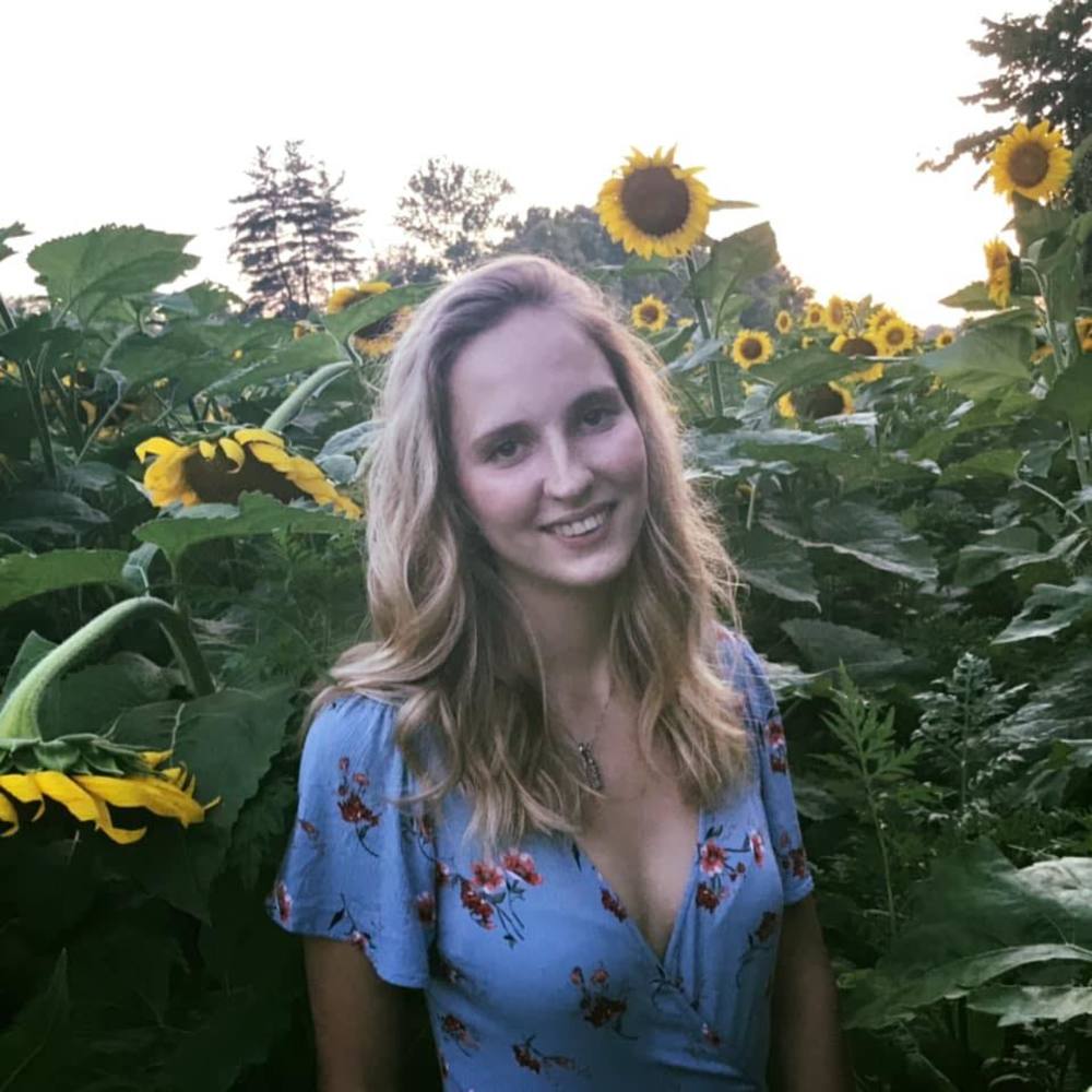 Meet your Posher, Anna